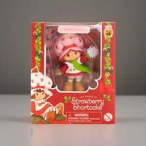 🔥The World of Strawberry Shortcake Figure Holiday Collection Cheebee 2024 NWT💥